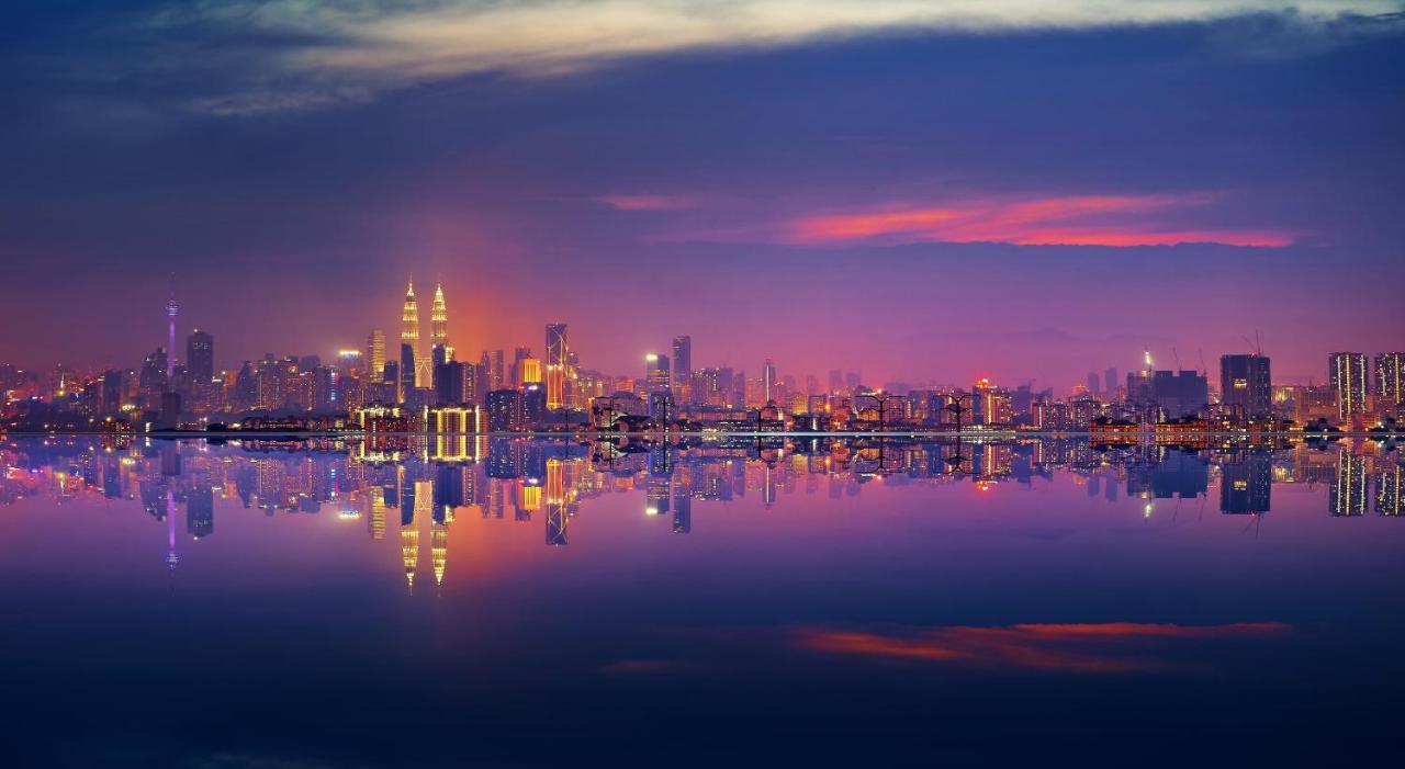 Hotel Amari Kuala Lumpur Extérieur photo Shanghai skyline