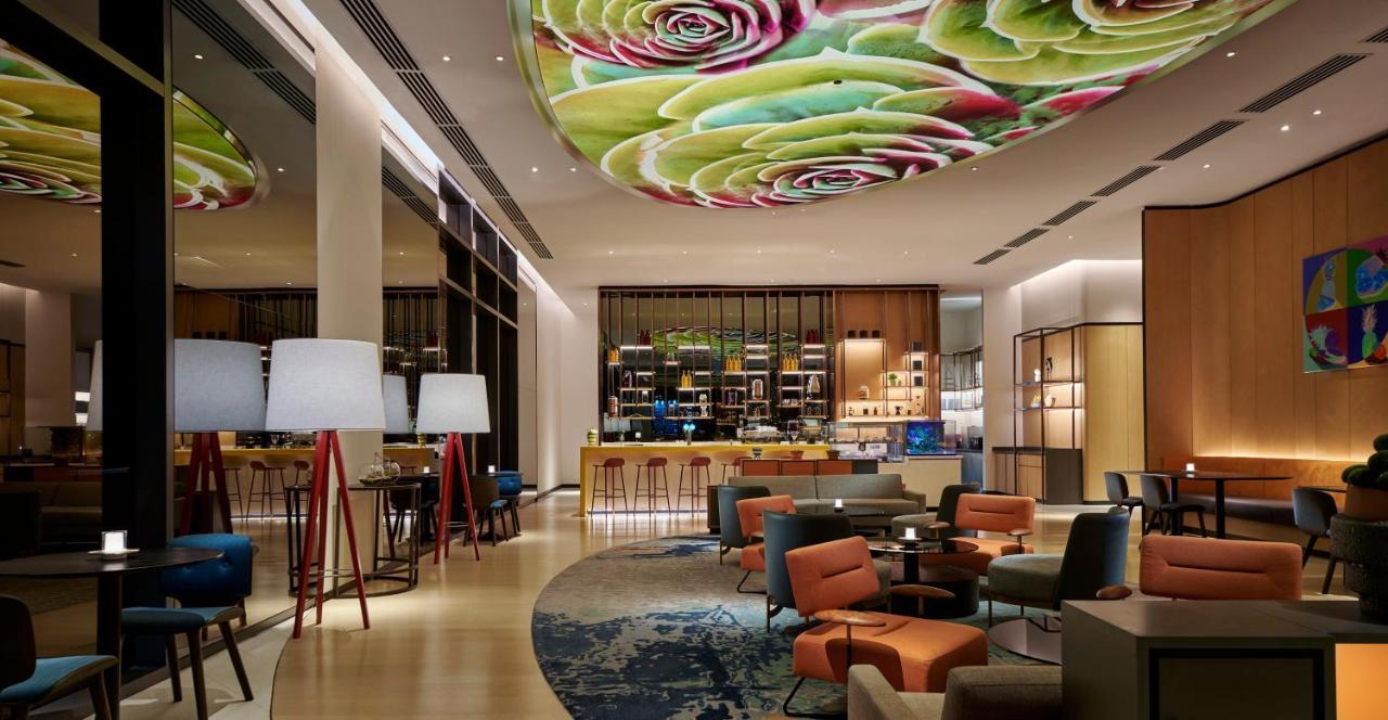 Hotel Amari Kuala Lumpur Extérieur photo The lobby of the hotel